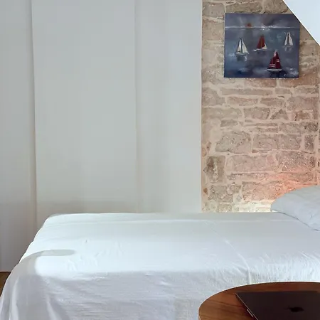 Casa Pietra 27 , Authentic Istrian Stone House Peruški