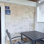 Casa Pietra 27 , Authentic Istrian Stone House Peruški