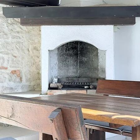 Casa Pietra 27 , Authentic Istrian Stone House
