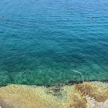 Casa Pietra 27 , Authentic Istrian Stone House Feriehus *